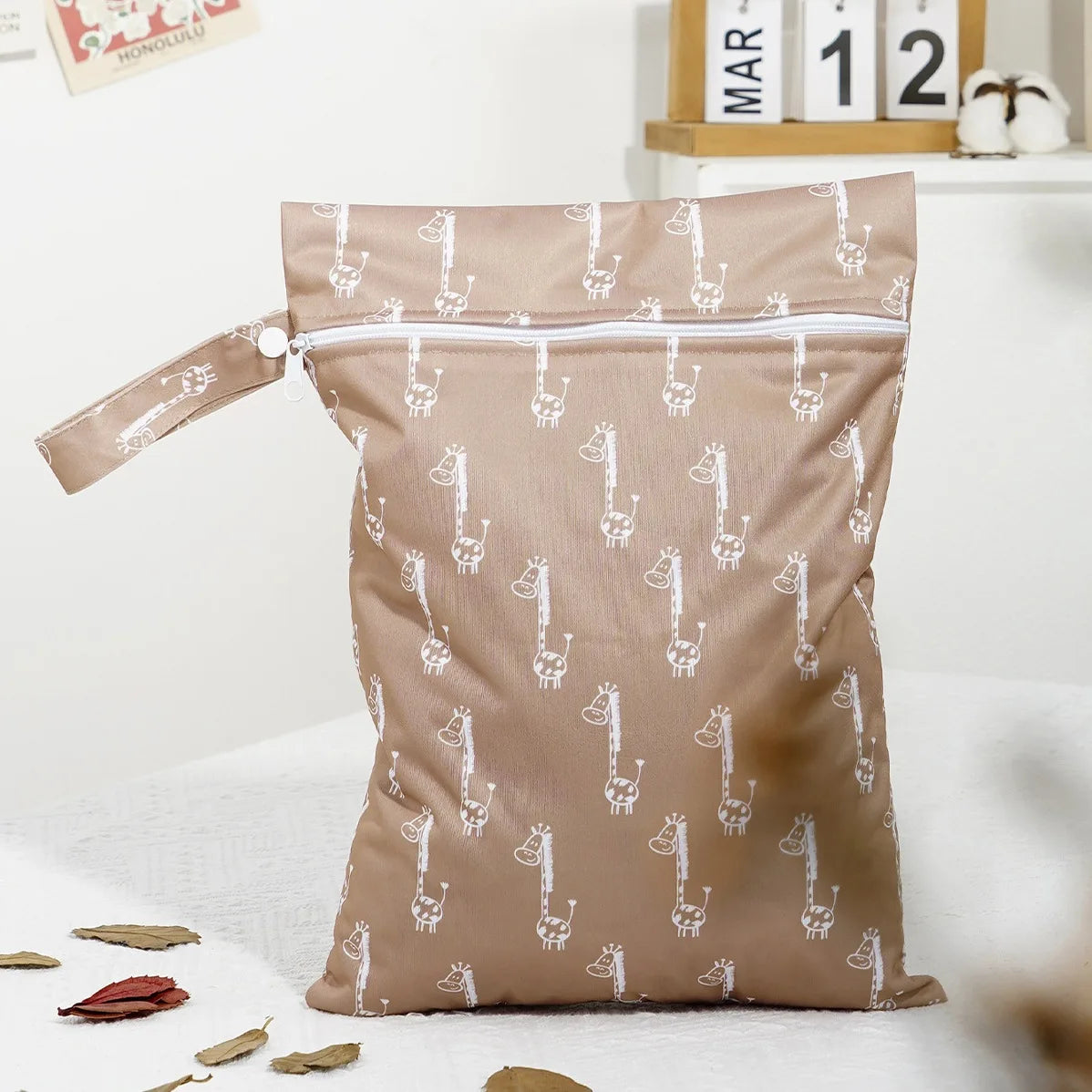 Recycled Fabric Wet Dry Bag For Beach,Gym,Pool, Waterproof Diaper Bag, Reusable Storage Pouch For Swimsuits