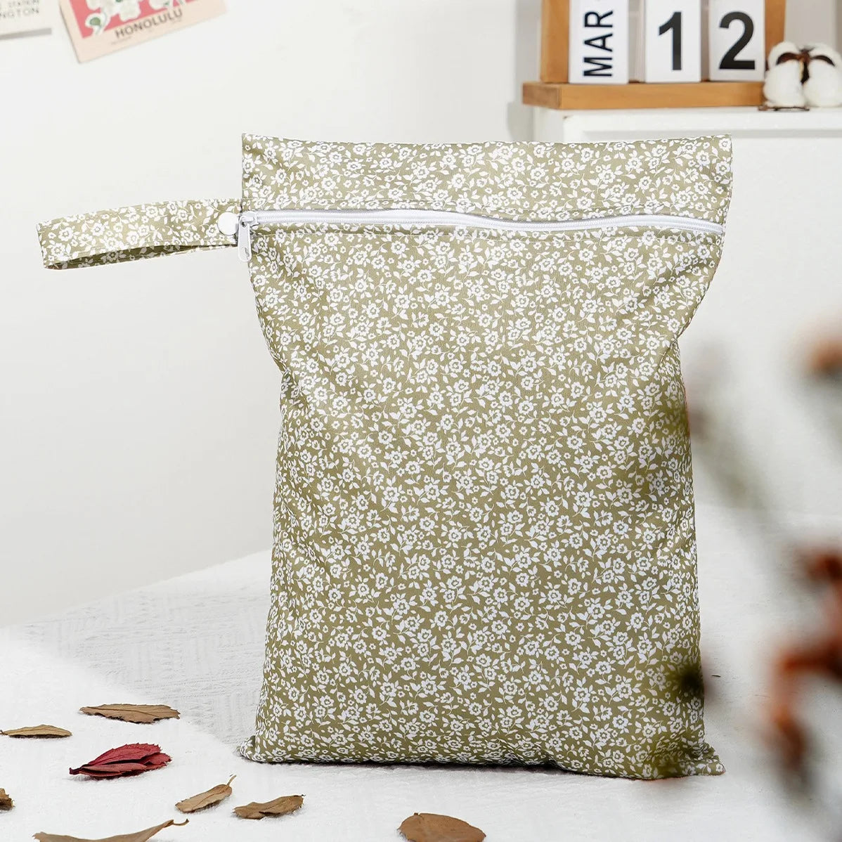 Recycled Fabric Wet Dry Bag For Beach,Gym,Pool, Waterproof Diaper Bag, Reusable Storage Pouch For Swimsuits