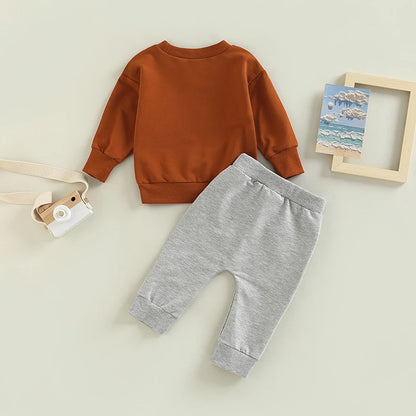 Newborn Baby 2-Piece Winter Set Cozy Hooded Sweater Elastic Waist Pants for Boys and Girls Cute Animal Print